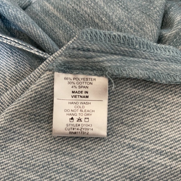 ||ZOA New York|| Washed Denim Tee - Picture 3 of 4